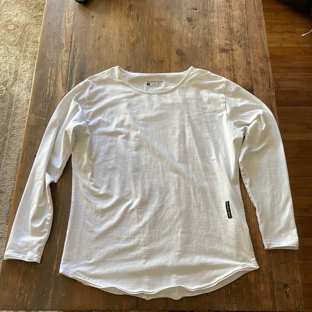 Alphalete Scoop Neck Long Sleeve Shirt White